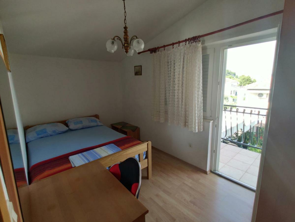 Eva Apartment 1 特罗吉尔 外观 照片